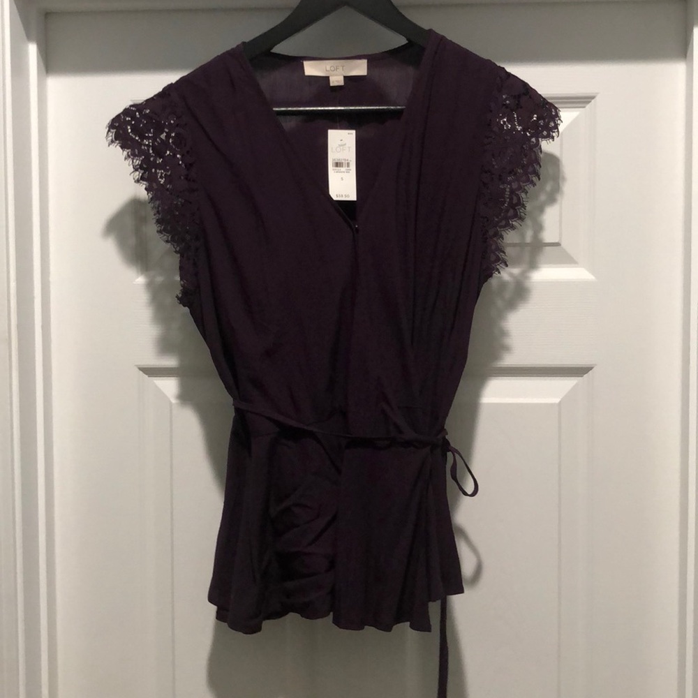 LOFT plum lace cap sleeve peplum top
